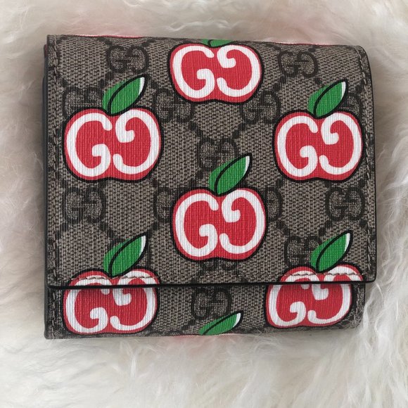 Gucci GG Supreme Canvas Apple French Wallet - Picture 1 of 6